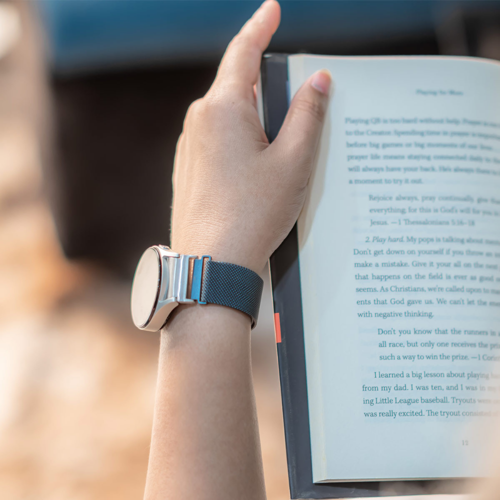 Creber Magnetic Galaxy Loop Strap
